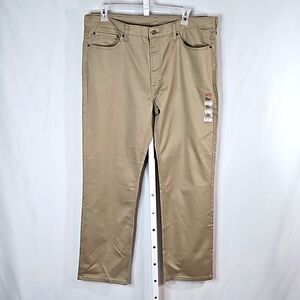Levi's Mens Tan Cargo 541 Pants Size 40x32  NWOT